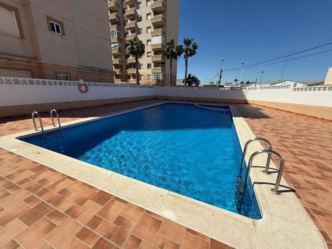 Продажа квартиры на Piso en Calle Joven Pura, 150, Nueva Torrevieja, Torrevieja, Торревьеха
photo 3