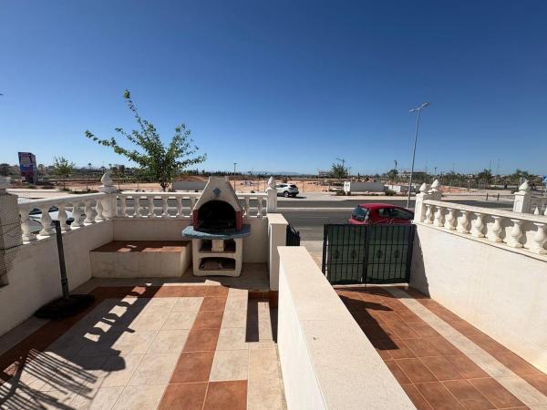 Chalet adosado en Calle Francisco Diez Martinez, La Siesta - El Salado - Torreta, Torrevieja photo 4