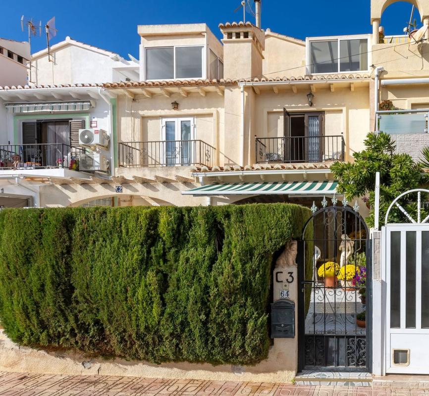 Продажа дуплекса на Dúplex en Calle Pablo Picasso, 64, La Siesta - El Salado - Torreta, Torrevieja, Торревьеха photo 3