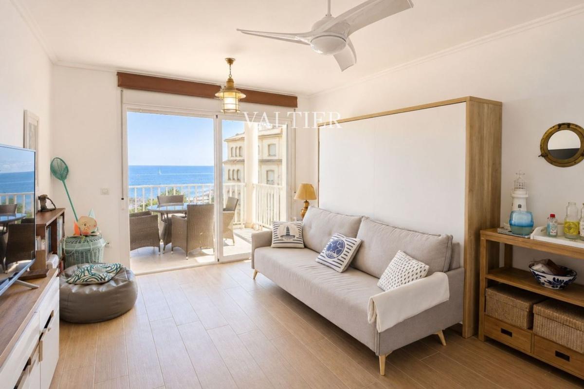 Sale of apartment in Piso en Avenida de Ultramar, El Arenal, Jávea/Xàbia, Jávea/Xàbia
photo 1