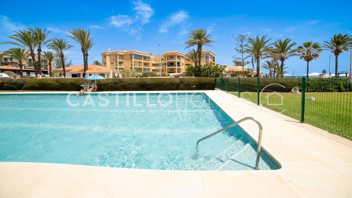 Продажа квартиры на Piso en Avenida de las Olas, Punta Prima, Torrevieja, Торревьеха
 photo 2