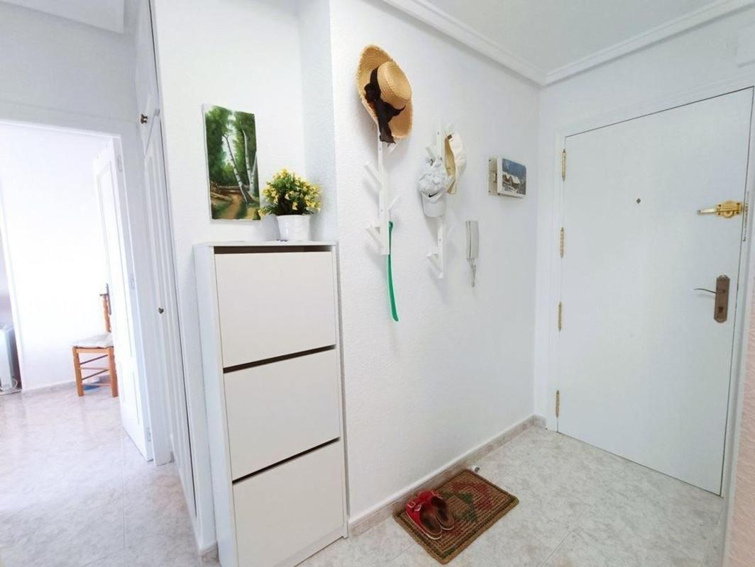 Sale of apartment in Piso en Nueva Torrevieja, Torrevieja, Torrevieja
photo 4