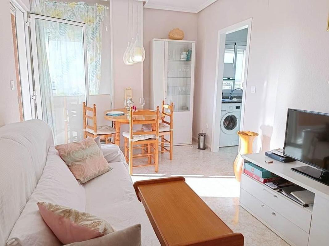 Sale of apartment in Piso en Nueva Torrevieja, Torrevieja, Torrevieja
photo 5