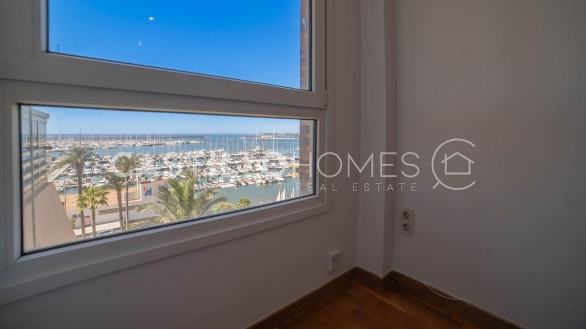 Penthouse sale in Ático en Paseo Vistalegre, Centro - Muelle Pesquero, Torrevieja, Torrevieja photo 4