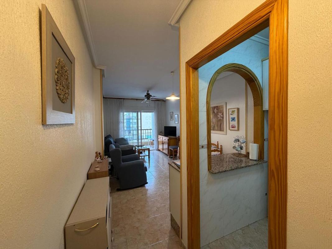 Продажа квартиры на Piso en Calle Mayor, Gaspar Perrelló, Torrevieja, Торревьеха
photo 2