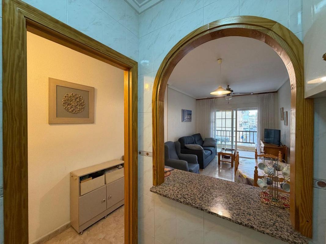 Продажа квартиры на Piso en Calle Mayor, Gaspar Perrelló, Torrevieja, Торревьеха
photo 5