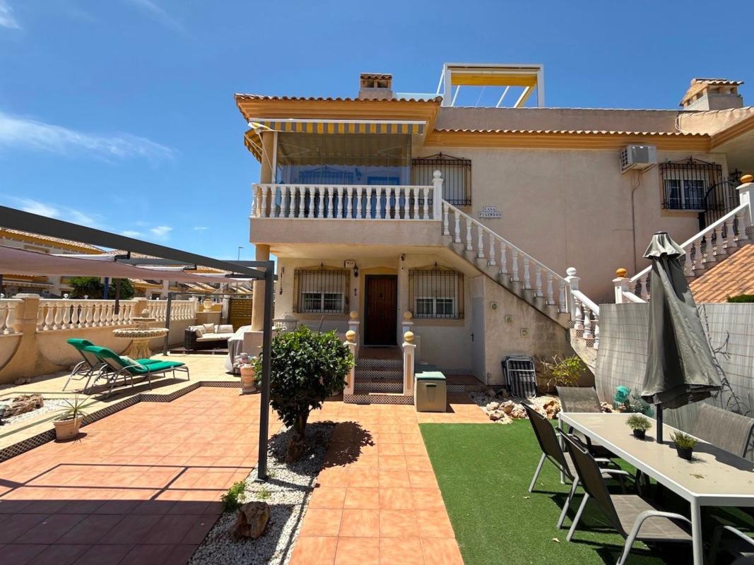 Sprzedaż mieszkania w Piso en Villamartín, Orihuela, Orihuela
photo 1
