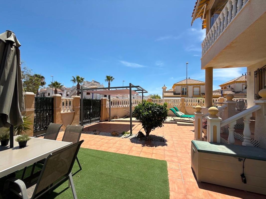 Sprzedaż mieszkania w Piso en Villamartín, Orihuela, Orihuela
photo 4