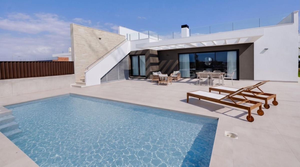 Properties for sale and rent in Spain photo 5