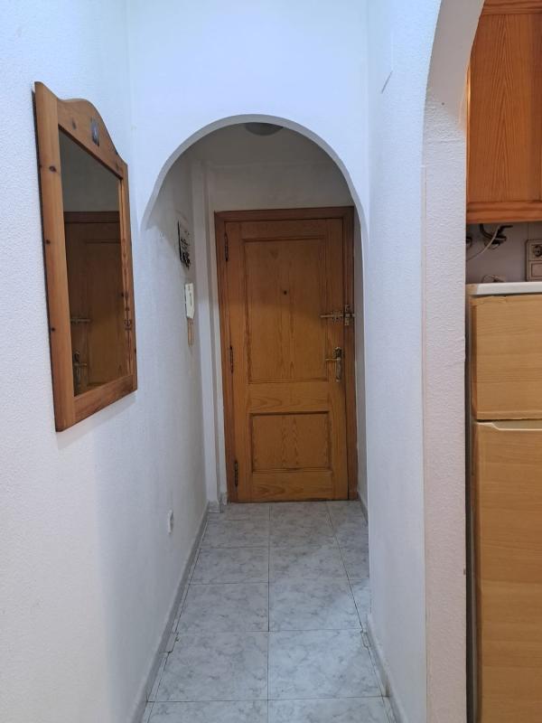 Продажа квартиры на Piso en Calle la Sal, 20, Avenida Habaneras - Curva de Palangre, Torrevieja, Торревьеха
photo 2