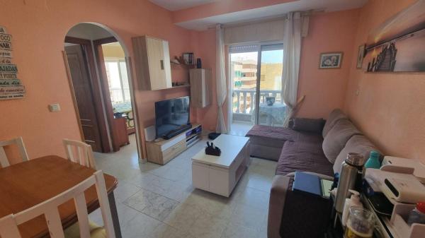 Sprzedaż mieszkania w Piso en Calle Jacarilla, El Acequión, Torrevieja, Torrevieja
photo 1