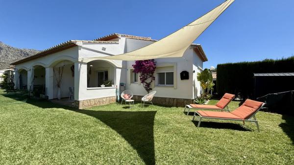 Independent chalet for sale in Casa o chalet en Beniarbeig, Beniarbeig
 photo 1