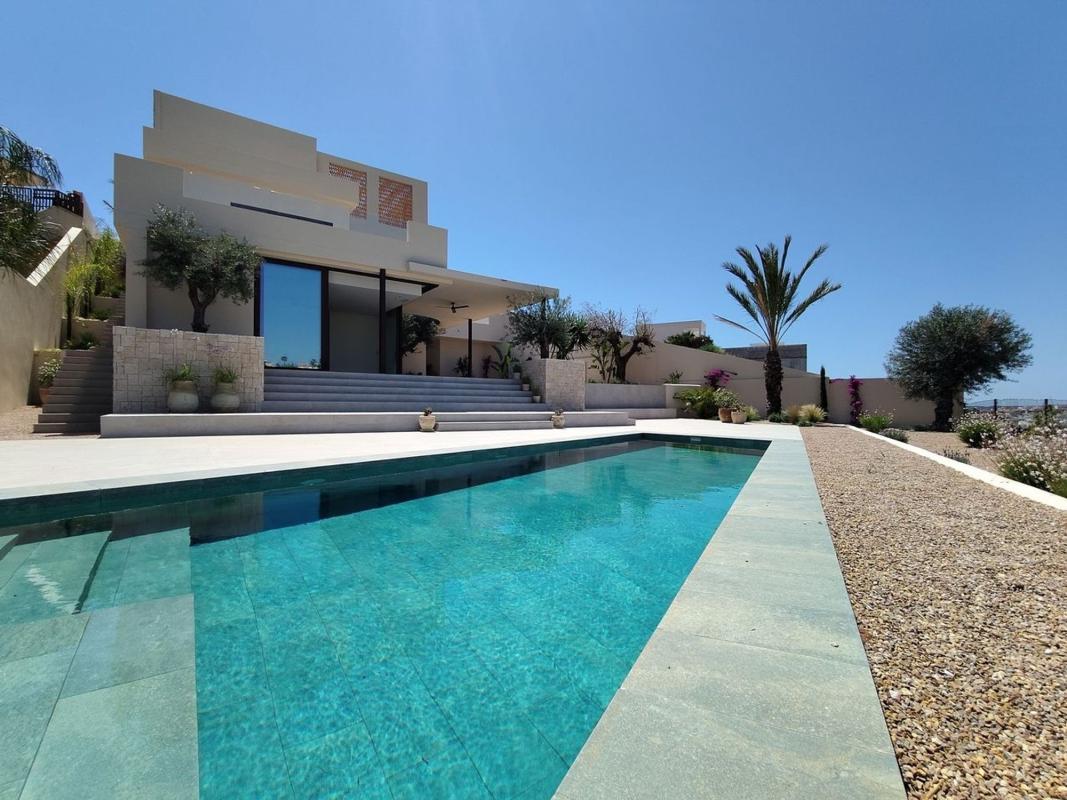 Sale of independent chalet in Casa o chalet en La Marina, Elche / Elx, Elche / Elx
photo 1