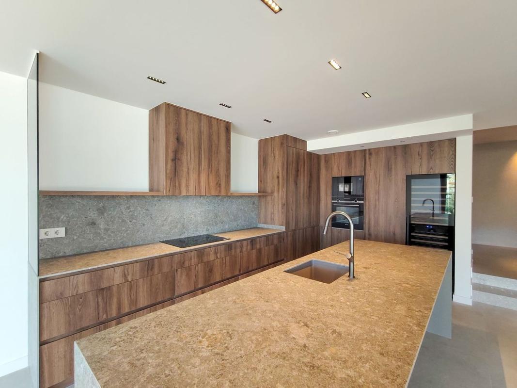 Sale of independent chalet in Casa o chalet en La Marina, Elche / Elx, Elche / Elx
photo 4
