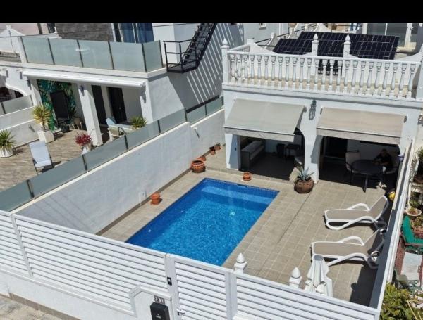 Chalet pareado en Centro, San Miguel de Salinas photo 1