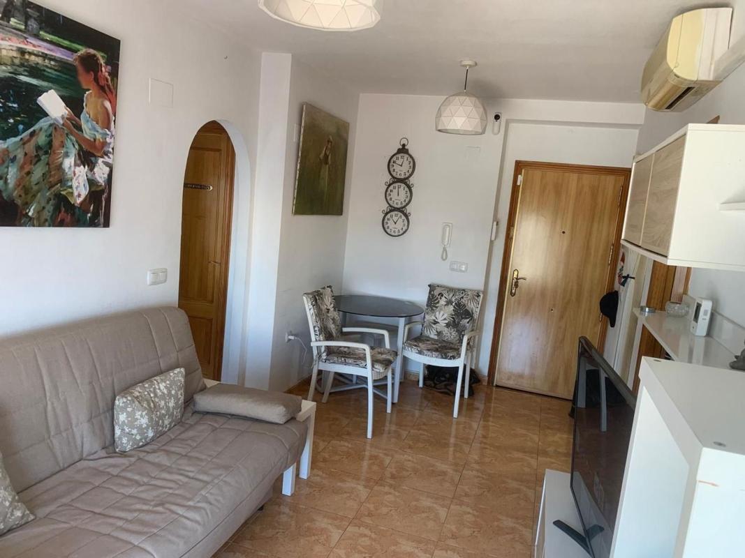 Продажа квартиры на Piso en Calle Villa Madrid, Parque de las Naciones, Torrevieja, Торревьеха
photo 3