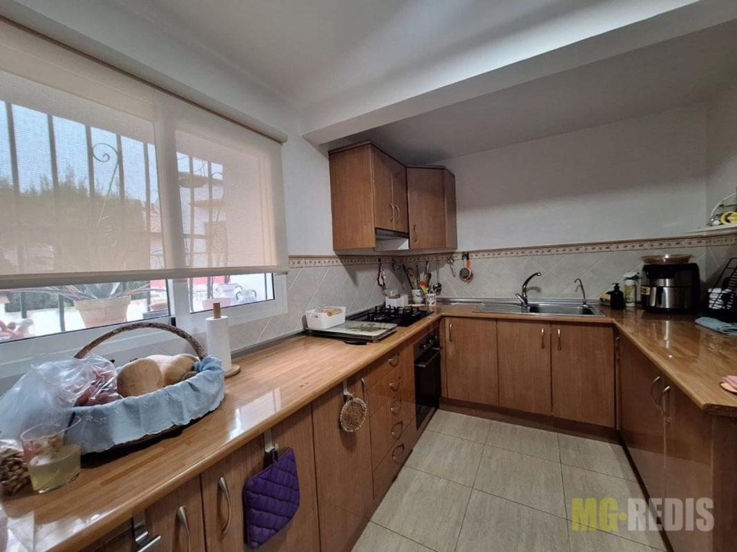 Properties for sale and rent in Spain photo 5
