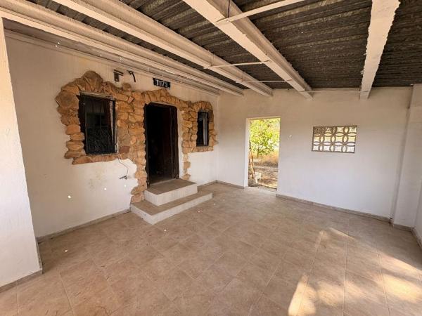 Rustic farm for sale in  Finca rústica en Biar , Biar photo 4