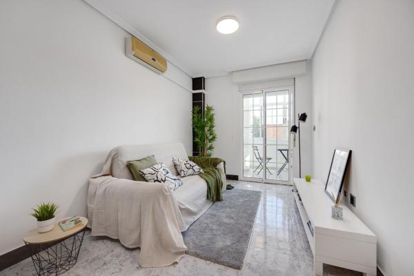 Sale of flat in Piso en Calle Salinero, 20, Nueva Torrevieja, Torrevieja, Torrevieja
 photo 1