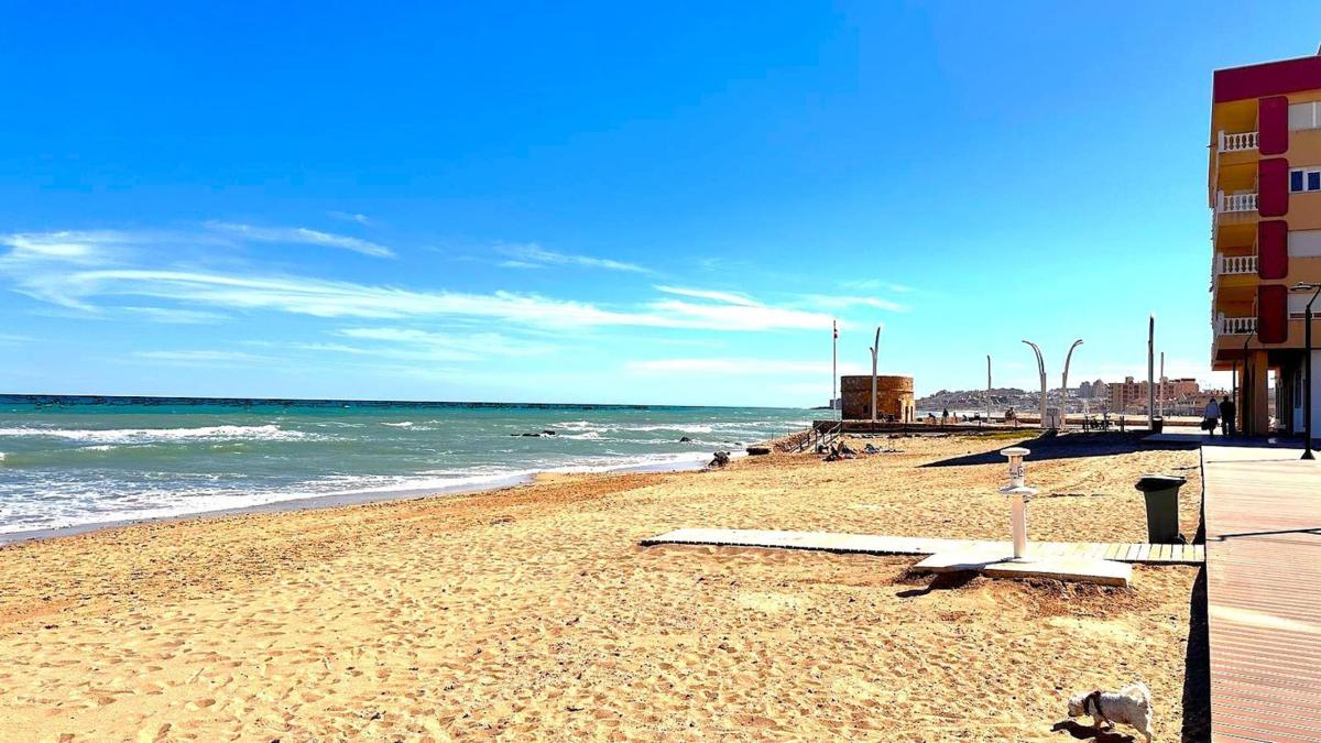 Sale of apartment in Piso en Calle San Antonio, 3, Gaspar Perrelló, Torrevieja, Torrevieja
photo 1