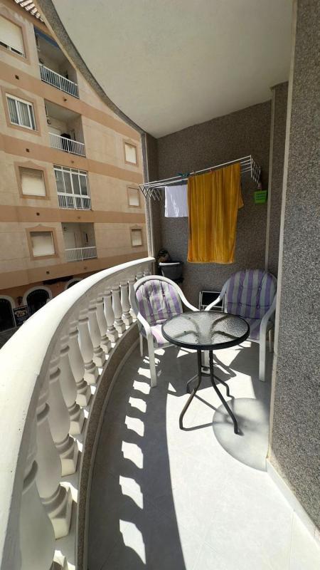 Sprzedaż mieszkania w Piso en El Acequión, Torrevieja, Torrevieja
photo 2