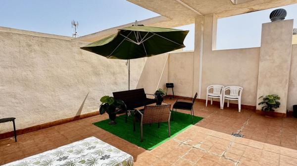 Продажа квартиры на Piso en Calle Caritas, 2, Parque Acuático - Sector 25, Torrevieja, Торревьеха
 photo 1
