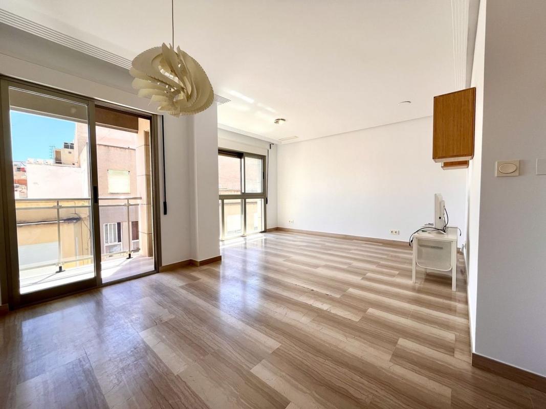 Venta de piso en Piso en Centro, Santa Pola, Santa Pola
photo 1