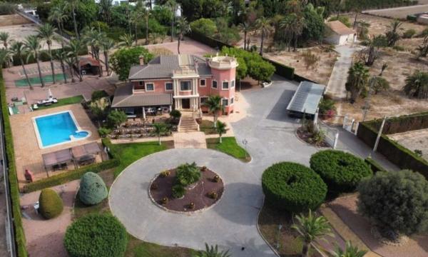 Casa o chalet independiente en Maitino-Perleta, Elche / Elx thumbnail 1