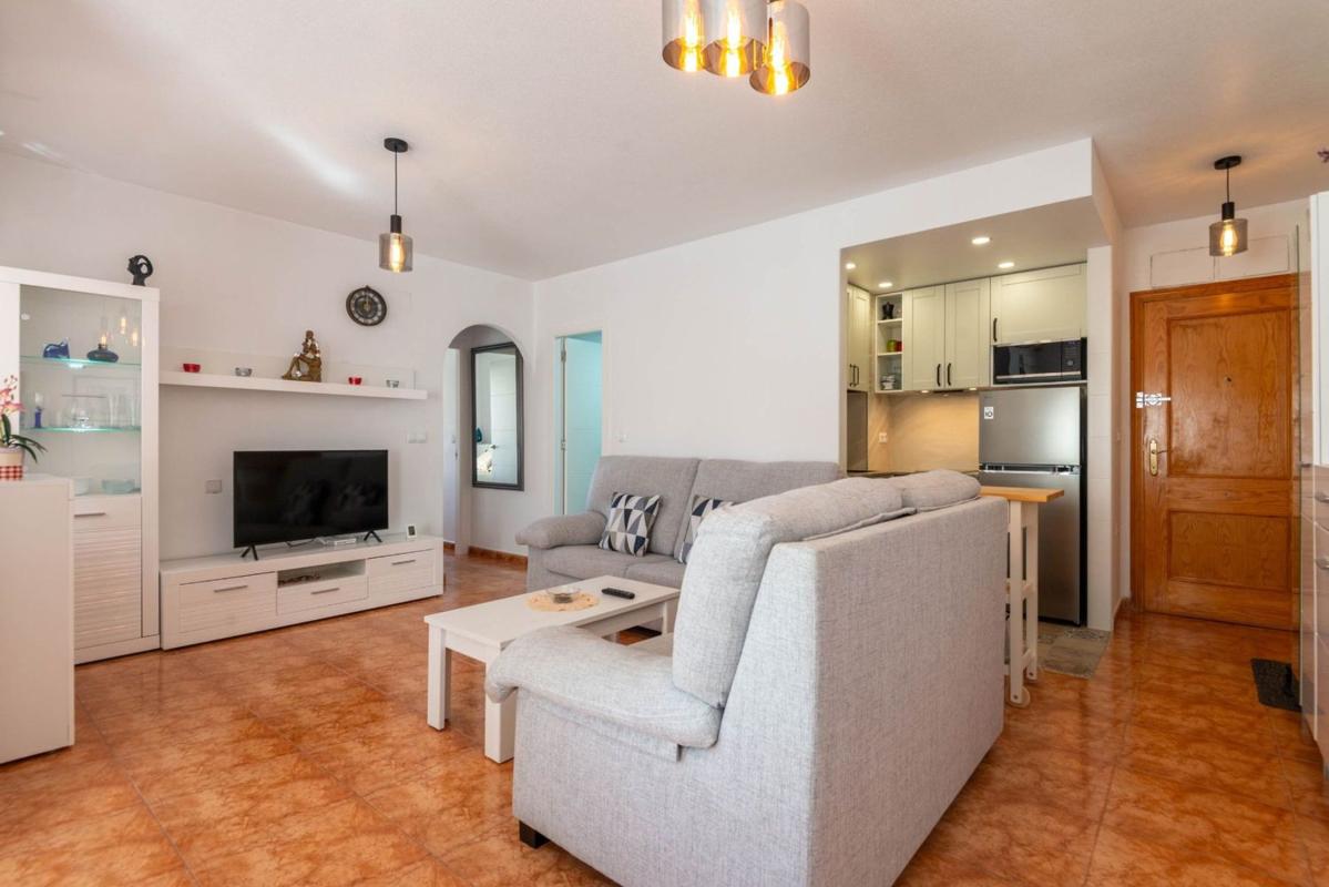 Venta de piso en Piso en Calle Joven Pura, 8, Antonio Machado, Torrevieja, Torrevieja
photo 2