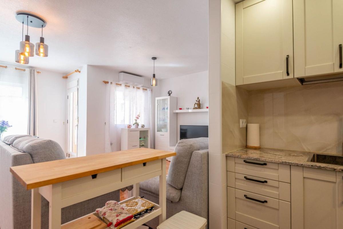 Venta de piso en Piso en Calle Joven Pura, 8, Antonio Machado, Torrevieja, Torrevieja
photo 5