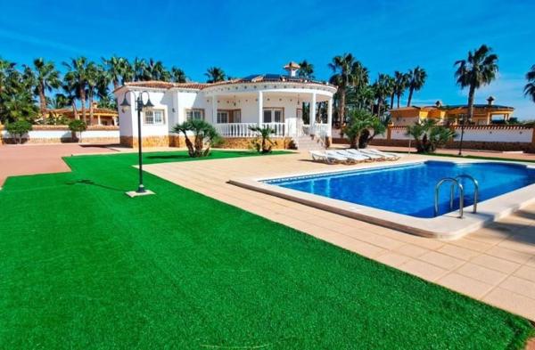 Rustic farm for sale in Finca rústica en Catral , Catral photo 1