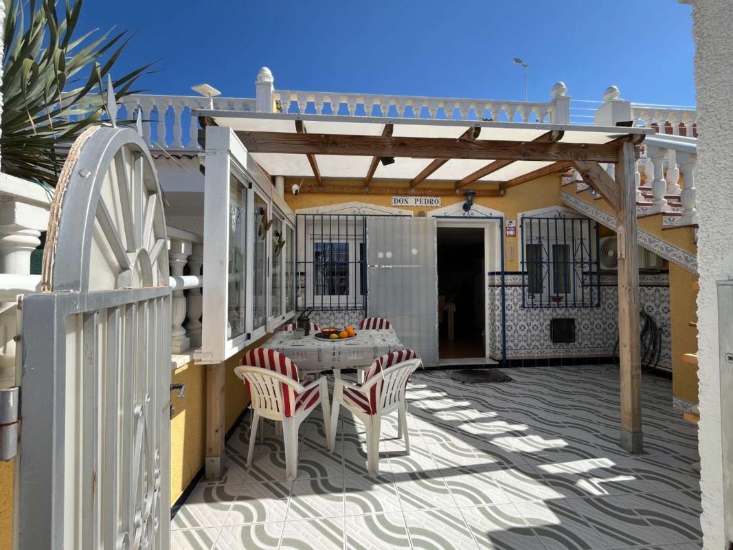 Sprzedaż szeregowego domku w  Chalet adosado en La Siesta - El Salado - Torreta, Torrevieja , Torrevieja photo 4
