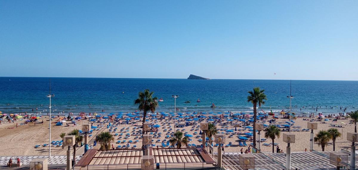 Venta de piso en Piso en Avenida del Mediterraneo, 44, Playa de Levante, Benidorm, Benidorm
photo 1