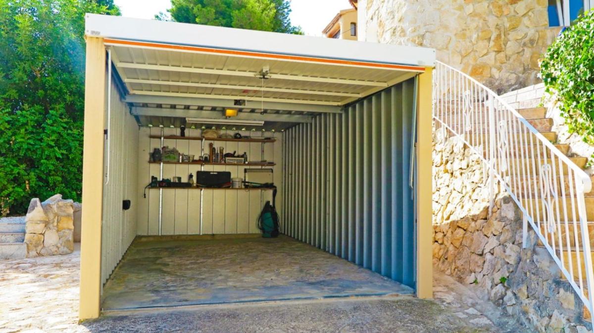 Properties for sale and rent in Spain photo 5