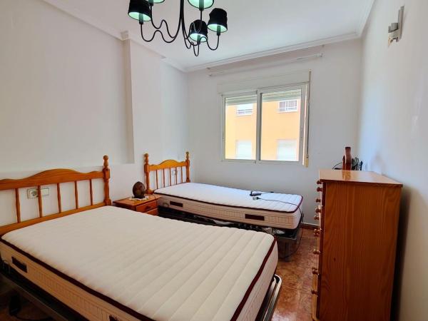 Venta de piso en Piso en Calle Patricio Zammit, 50, Antonio Machado, Torrevieja, Torrevieja
 photo 4