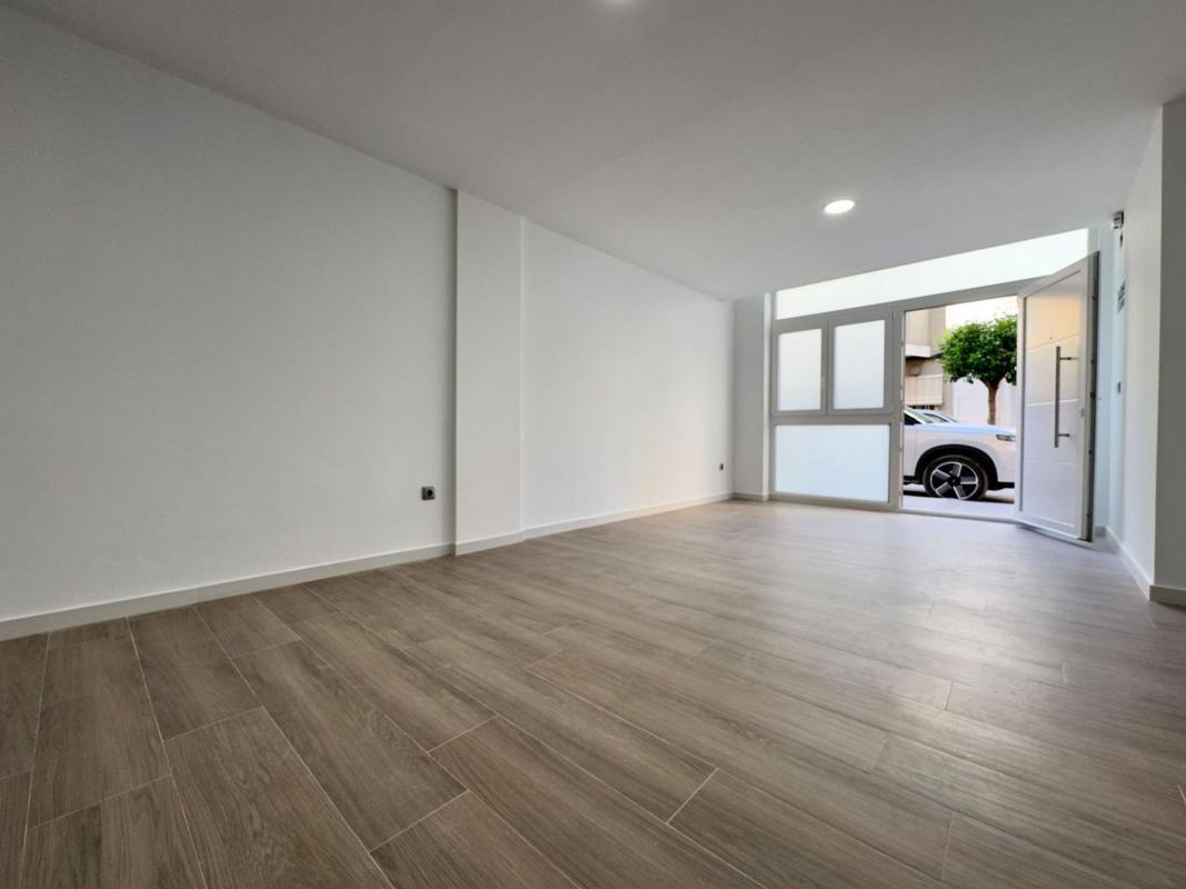 Venta de piso en Piso en Calle Santa Maria Magdalena, La Serranica - Sagrado Corazón, Aspe, Aspe
photo 4
