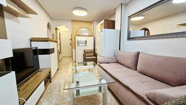 Продажа квартиры на Piso en Calle Joven Pura, Nueva Torrevieja, Torrevieja, Торревьеха
 photo 4