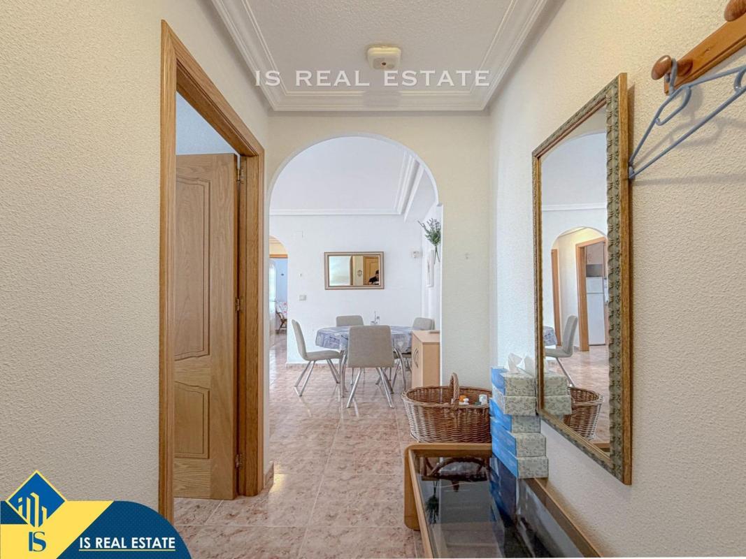Venta de piso en Piso en Antonio Machado, Torrevieja, Torrevieja
photo 4