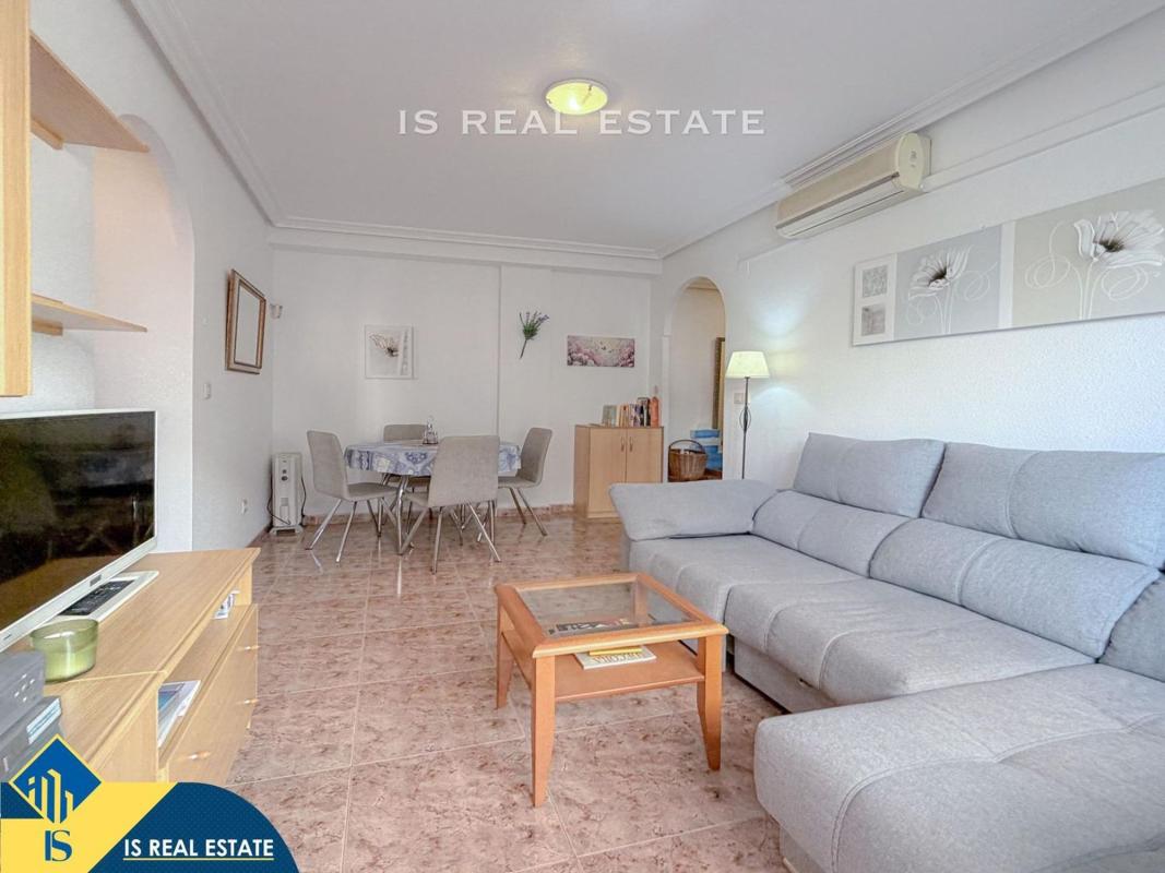 Venta de piso en Piso en Antonio Machado, Torrevieja, Torrevieja
photo 5