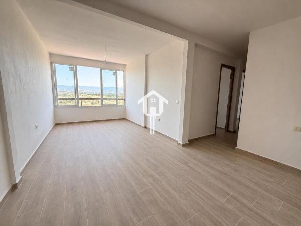 Sale of flat in Piso en Calle Pintor Pedro Camacho, Ciudad Elegida, Alicante / Alacant, Alicante
 photo 3