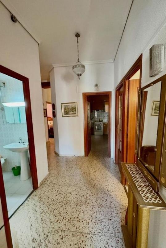Sale of apartment in Piso en Onil, Onil
 photo 2