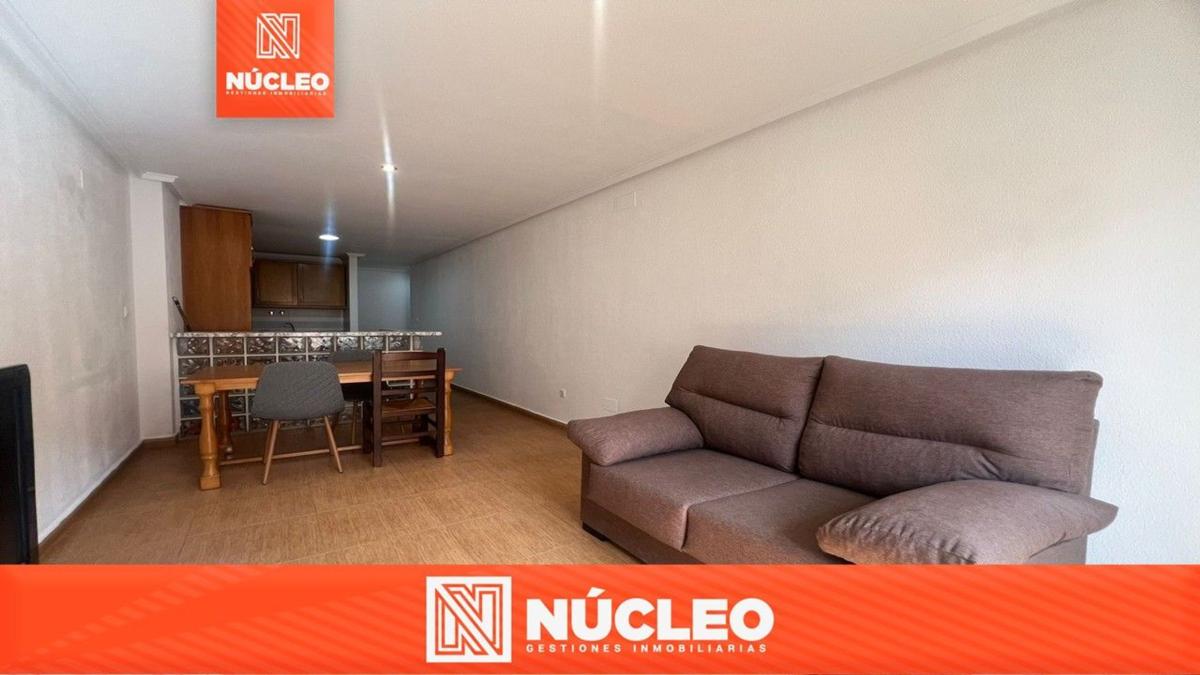 Venta de piso en Piso en Calle Finlandia, Playa de los Locos, Torrevieja, Torrevieja
photo 1
