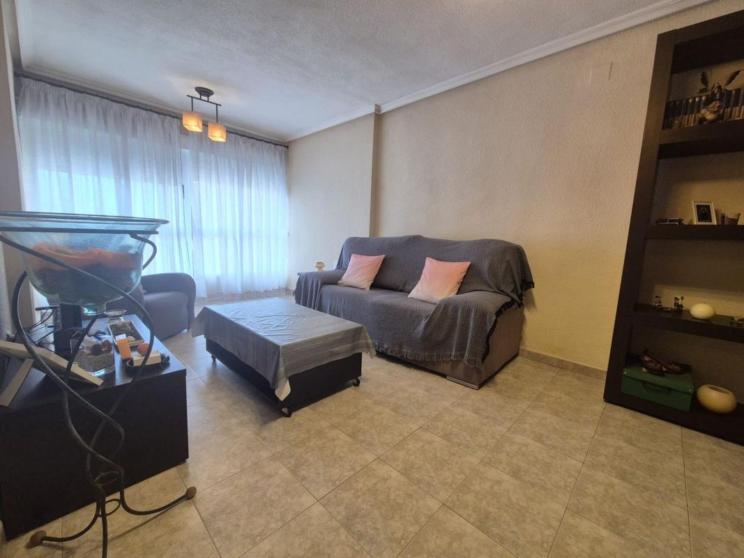 Sale of apartment in Piso en Pintor Pedro Camacho, Ciudad Elegida, Alicante / Alacant, Alicante
photo 5