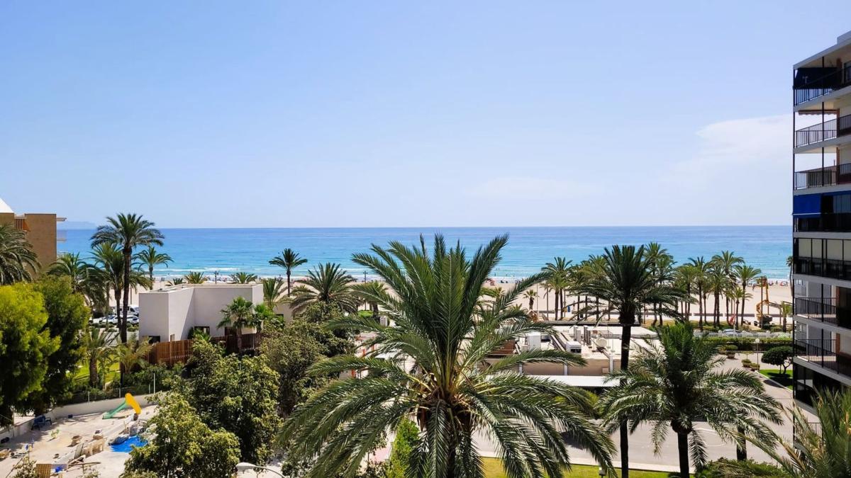 Venta de piso en Piso en Avenida Países Escandinavos, 5, Playa de San Juan, Alicante / Alacant, Alicante / Alacant
photo 1