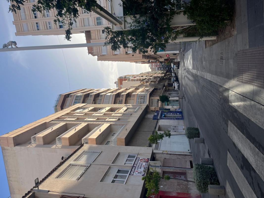 Venta de piso en Piso en Plaza Trabajadores del Calzado, 1, Plaza de Toros - Avenida Chapí - Trinquete, Elda, Elda
 photo 3