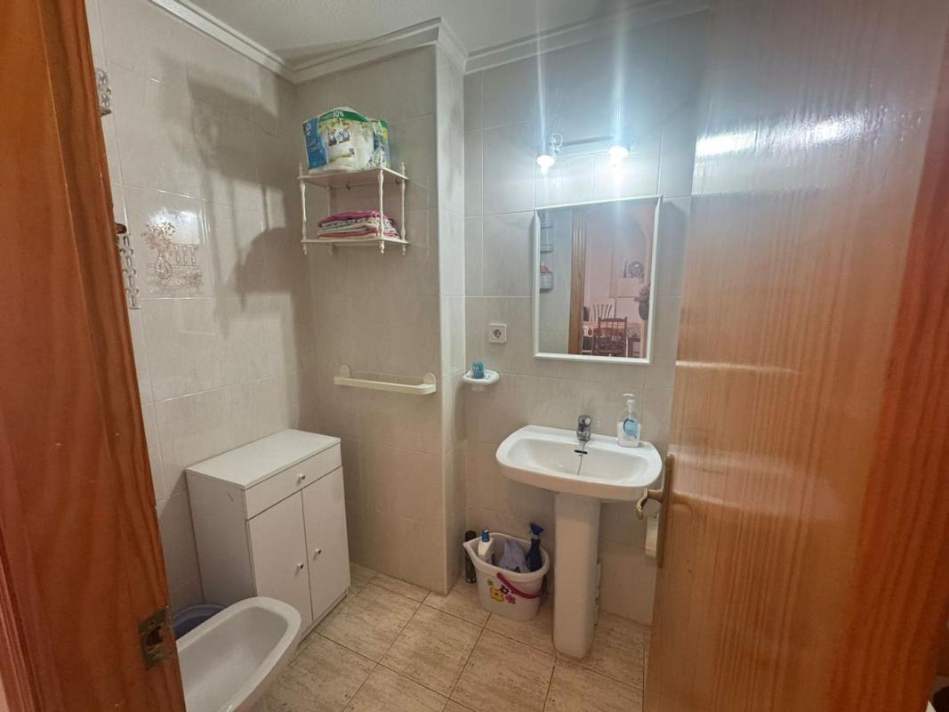 Sprzedaż mieszkania w Piso en Calle Santomera, 27, El Acequión, Torrevieja, Torrevieja
 photo 4