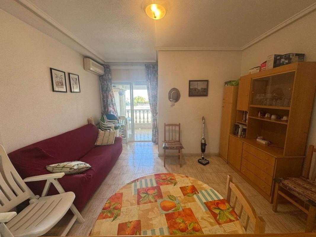 Sprzedaż mieszkania w Piso en Calle Santomera, El Acequión, Torrevieja, Torrevieja
photo 4