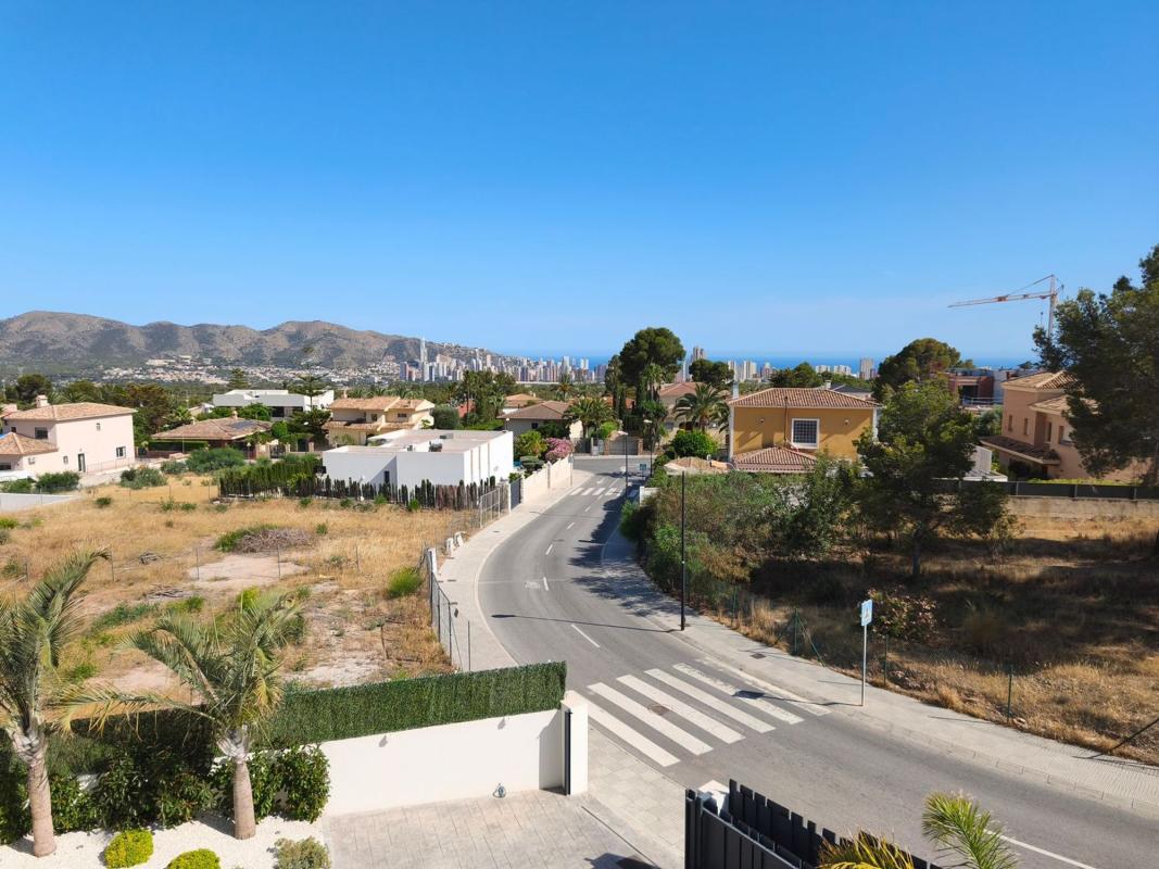 Properties for sale and rent in Spain photo 5