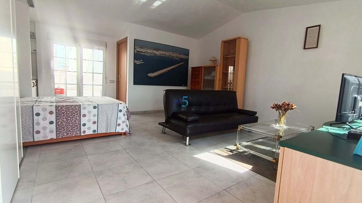 Sale of independent chalet in Casa o chalet en La Siesta - El Salado - Torreta, Torrevieja, Torrevieja
photo 5