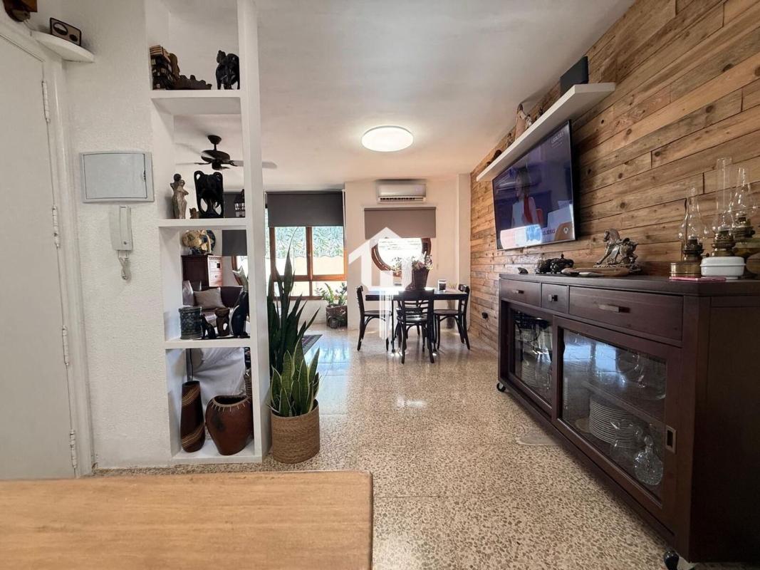 Venta de piso en Piso en Calle del Plus Ultra, Carolinas Altas, Alicante / Alacant, Alicante / Alacant
photo 3